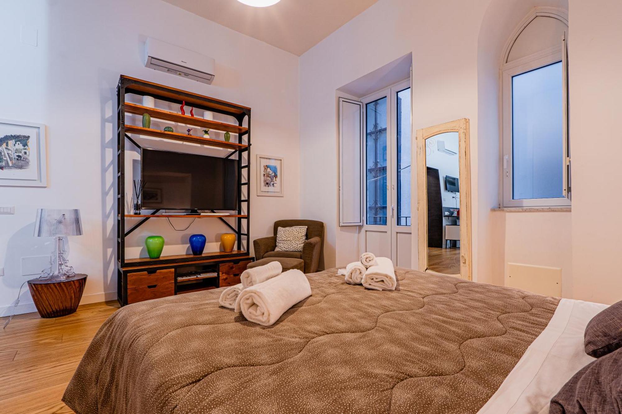 La Dimora Del Barone Bed & Breakfast Salerno Bagian luar foto